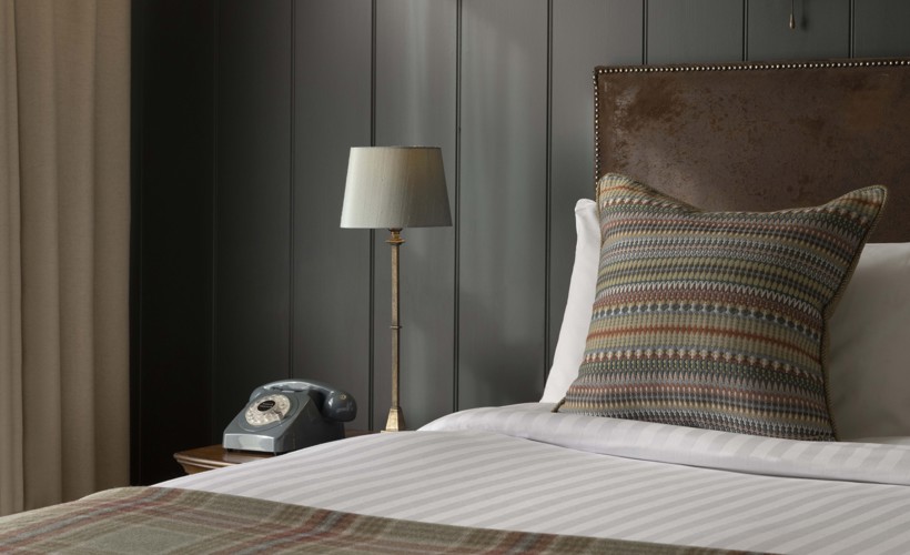 Balmoral Arms Feature Room Detail