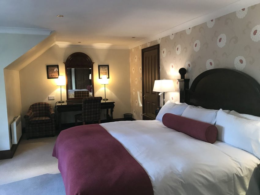 Lodge Bedroom