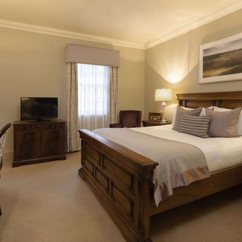Thainstone House Classic King