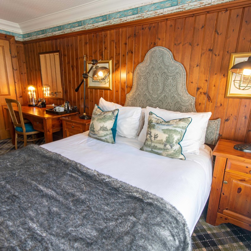 Dunkeld House Hotel Room 412 Fisherman Cottage Bedroom 1