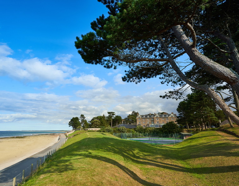 No plans to travel abroad this summer? Here are the best seaside towns to visit in Scotland this year ?? ''