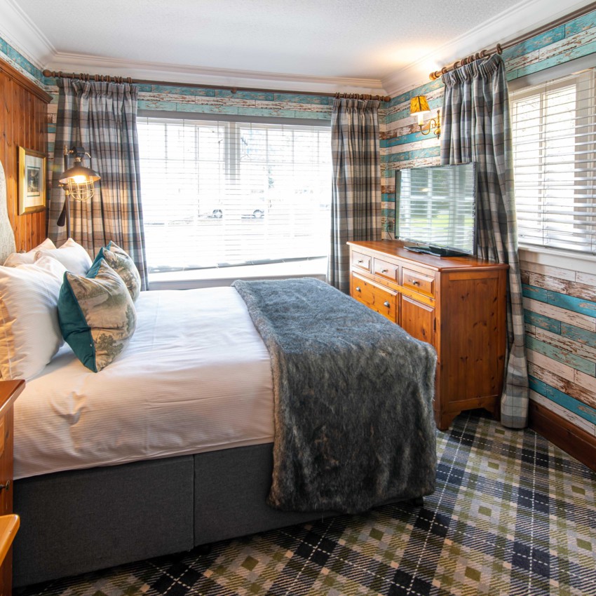 Dunkeld House Hotel Room 412 Fisherman Cottage Bedroom 1