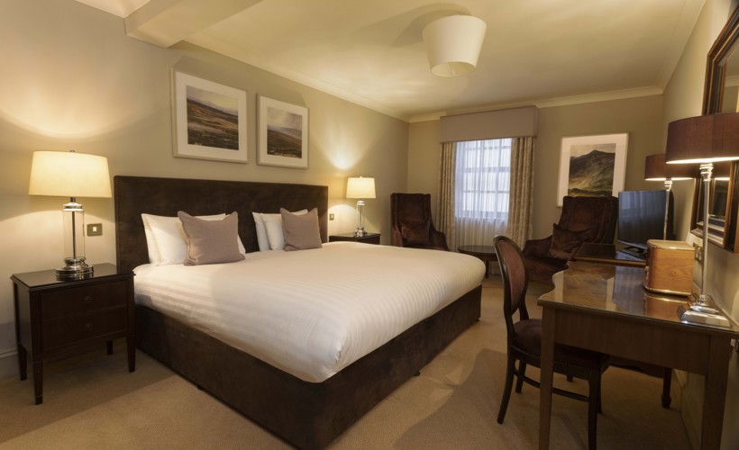 Thainstone House Deluxe King
