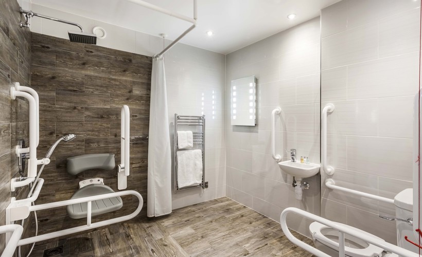 Daffodil Hotel And Spa Accessible Room WET ROOM