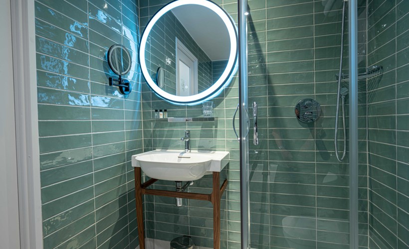 Dunkeld House Hotel Room 102 Junior Suite Walk In Shower