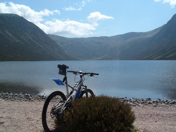 Cairngorms Mountain Biking &amp; Cycling ?? ''