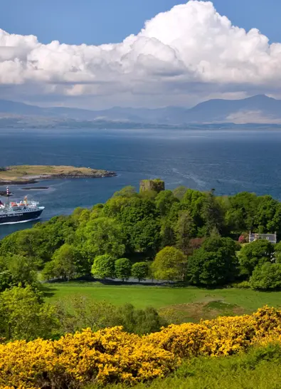0I5d9687 Mull Ferry Passes Dunollie From Battleship Hill Small