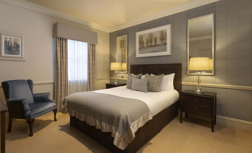 Thainstone House King Suite Bedroom