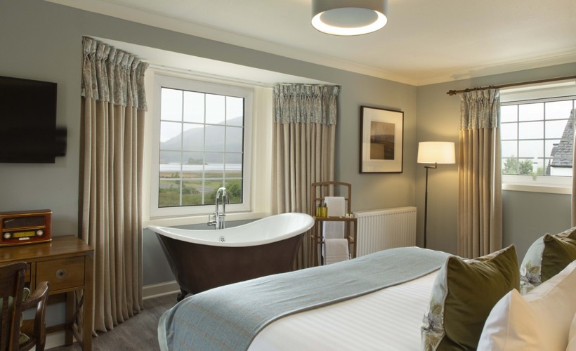Glencoe Inn Loch View Feature Suite 116