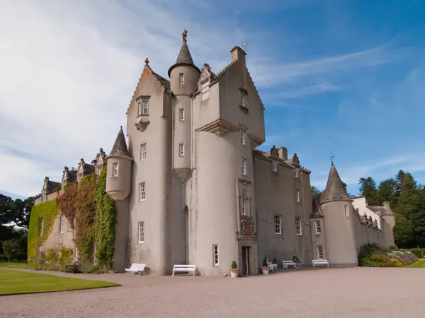 Ballindaloch Castle